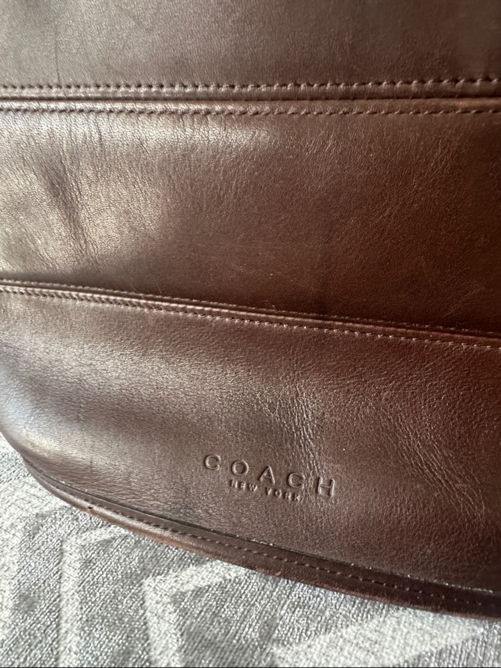 Vintage Coach “Tribeca” style 9081
Mahogany Small Satchel - Picture 6 of 7